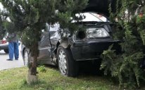 12 nəfərin mindiyi avtomobil qəzaya düşdü: 2 ölü, 9 yaralı var - İranda