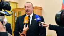 Prezident iranlı jurnalistin Azərbaycan dilində sualına belə cavab verdi (VİDEO)