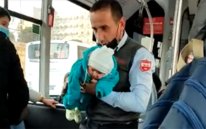 Bakıda avtobus sürücüsü ağlayan körpəni belə sakitləşdirdi - Video