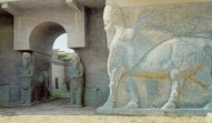 İŞİD silahlıları qədim Assuriya şəhəri Nimrudun qalıqlarını məhv ediblər       