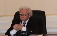 Akademik vəfat etdi     Azərbaycanda 