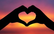 Sevginin insan vücuduna  9 TƏSİRİ