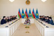 Azərbaycan və Qazaxıstan hərbi əməkdaşlıq planı imzaladı