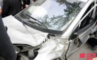 Ağdamda avtomobil qəzası, 20 yaşlı sürücü xəsarət aldı