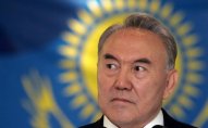 Nazarbayev Poroşenkonu Donbasla bağlı güzəştə getməyə çağırdı