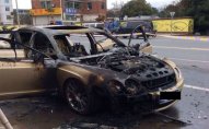 Bakıda “Bentley” yandı