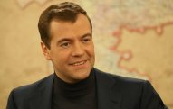 Medvedev Rusiyada arağı qadağan etməyəcəyinə söz verdi