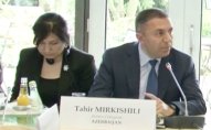 Sumqayıtın deputatının Almaniyada ermənilərə tutarlı cavabı   - VİDEO 