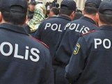 Bakıda beş qadın polisləri döydü  - Aralarında polis polkovniki var