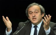 Platini istefa verdi