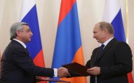 Putin Sarkisyanla görüşdü