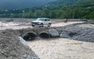 Kiş çayı üzərindən müvəqqəti yol salındı