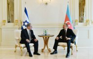İham Əliyev Netanyahu ilə təkbətək görüşdü