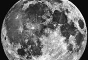 Ayın yaşını müəyyən etdilər - 4,51 milyard il