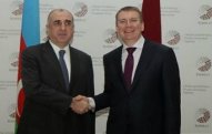 Bakıda Azərbaycan və Latviya XİN başçılarının görüşü keçirilir
