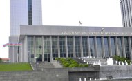 Milli Məclisin plenar iclası başladı - Xocalı soyqırımının 25 illiyi ilə bağlı