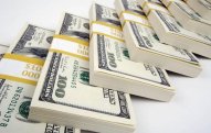 İranda dollar alıb-satmaq qadağan olunub