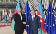 İlham Əliyev Brüsseldə Avropa İttifaqı Şurasının prezidenti ilə görüşüb – FOTO