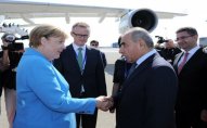 Angela Merkelin Azərbaycana səfəri başlayıb