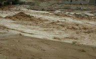 Güclü yağış İrana 7,5 milyon dollar ziyan vurdu