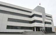 Sabunçu məhkəməsində hakim və prokurora fiziki təzyiq göstərilib