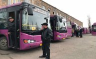 İrəvanda 250-dən çox avtobus sürücüsü etiraz aksiyası keçirir