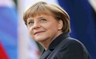 Angela Merkel siyasətdən gedəcəyini bəyan edib