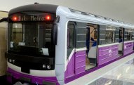Bakı metrosunda qatarda texniki problem yaranıb
