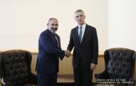 Paşinyan NATO Baş katibi ilə Qarabağdan danışdı