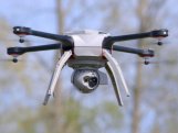 İlk dəfə dron vasitəsilə dərmanlar müştəriyə çatdırılıb