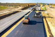 Prezident Abşeron rayonunda avtomobil yollarının əsaslı təmirinə 19,7 milyon manat ayırıb