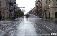 Bakının 150-dən artıq küçəsi xüsusi kimyəvi maddələrlə yuyulur  