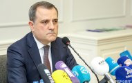 Ceyhun Bayramov imtahanlarla bağlı sualları cavablandırdı 