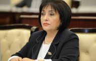 O, ƏSL DEMOKRATDIR!