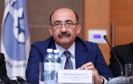 Əbülfəs Qarayev kollektivlə vidalaşıb 