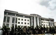 Təhsil Nazirliyinin qarşısında aksiya keçirməyə cəhd edən 7 nəfər saxlanıldı 