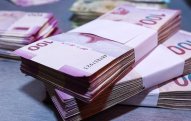 Bu ilin 5 ayında Azərbaycan iqtisadiyyatına 5 milyard manat pul qoyulub 