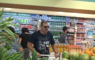 Polis iri supermarketlərdə reydlər keçirir 