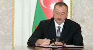 İlham Əliyev nekroloq imzaladı 