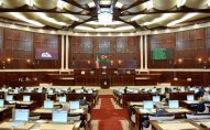Milli Məclisin sabahkı iclasının gündəliyinə dəyişiklik edildi 