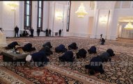 Heydər məscidində şəhidlərin anım mərasimi keçirilib, vəhdət namazı qılınıb 