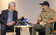 Sarqsyan Paşinyanı təhqir etdi:    