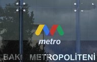 Bakı metrosunun “8 Noyabr” stansiyasının lövhəsi vurulub   — FOTO