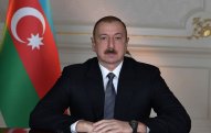 Prezident Yusif Axund-zadəni təltif etdi