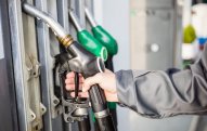 Azərbaycanda avtomobil benzini istehsalı artıb