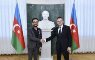 Mədət Quliyev Faiq Ağayevi təltif etdi - FOTO
