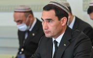 Berdiməhəmmədov nazir və komandana töhmət verdi