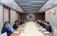 Ceyhun Bayramov Pakistan Senatının sədri ilə görüşüb