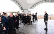 Prezident Xocalının Ballıca kəndində görülən işlərlə tanış olub, bir qrup sakinlə görüşüb - FOTO - YENİLƏNİB