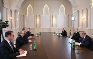 Prezident İlham Əliyev Türkiyənin enerji və təbii sərvətlər nazirini qəbul edib